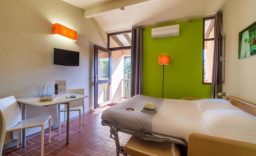 מלון Belambra Clubs La Colle-Sur-Loup - Les Terrasses De Saint-Paul De Vence מראה חיצוני תמונה