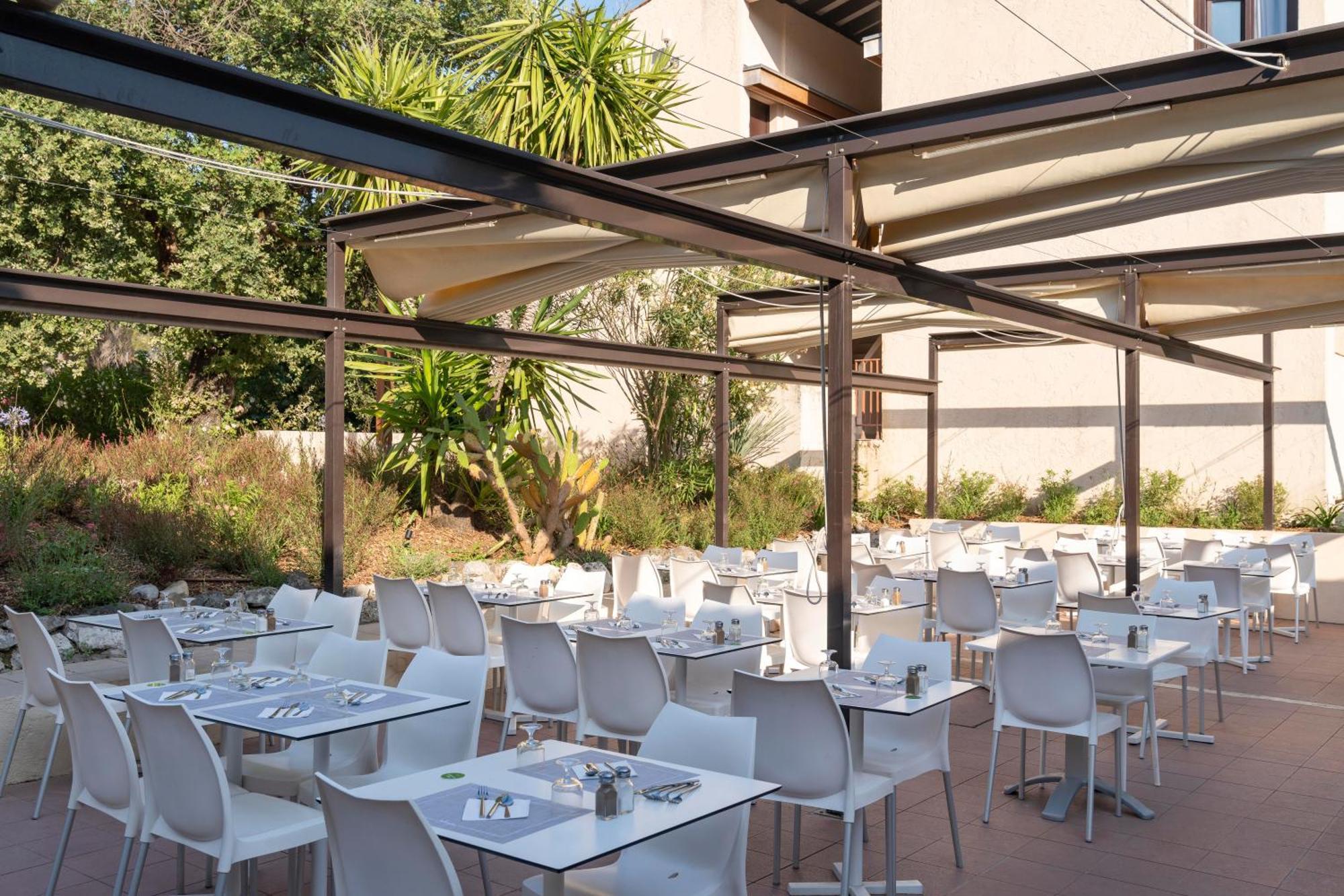 מלון Belambra Clubs La Colle-Sur-Loup - Les Terrasses De Saint-Paul De Vence מראה חיצוני תמונה